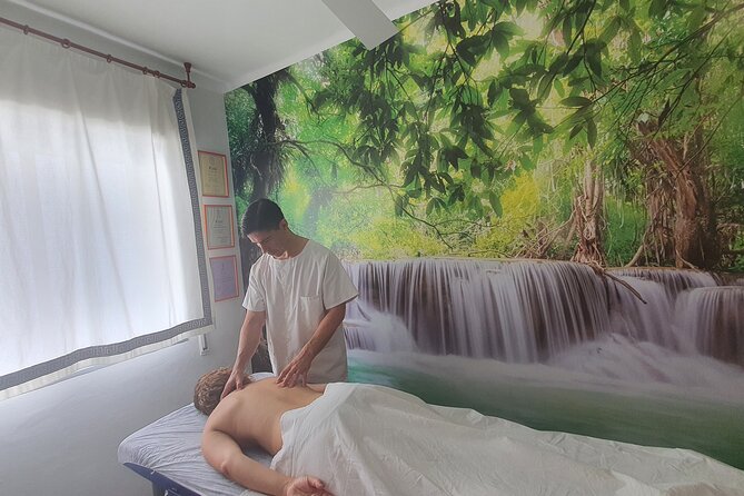 1 Hour Private Chiromassage Session in Seville - Key points at a glance