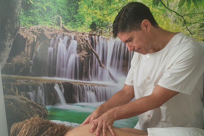 1 Hour Private Chiromassage Session in Seville - Jésus’s treatment style and strongest praise