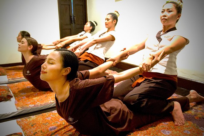 2 hour Siam Massage with Thai and Foot Massage at Fah Lanna Spa - Key details at a glance