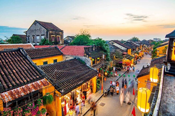 20-Day Vietnam Itinerary | Discovery and Beach Relaxation - Days 5 to 7: sleeping on Halong Bay