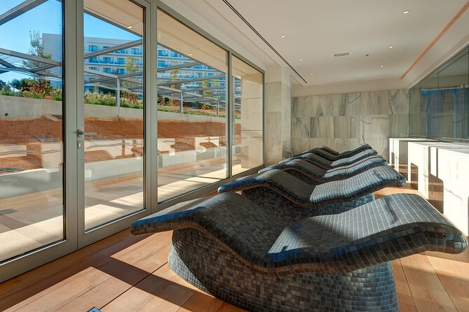 25 Minute Couples Massage with Spa Access - The 25-minute couples massage