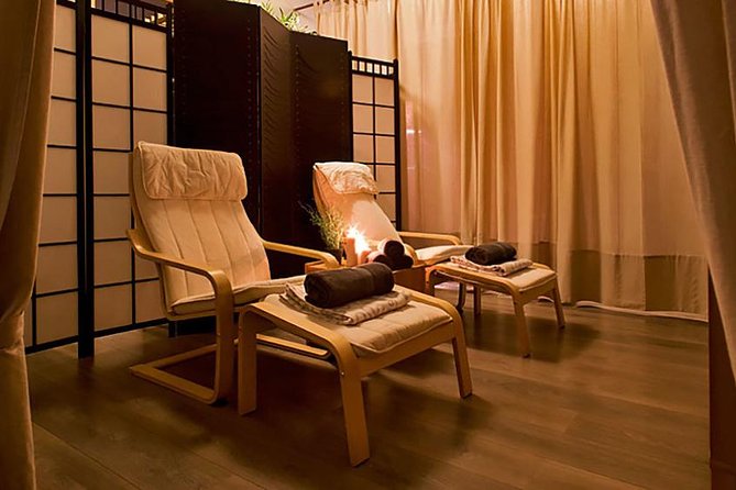 40-Minute Feet Massage - Why the Setting Matters After Athens Sightseeing