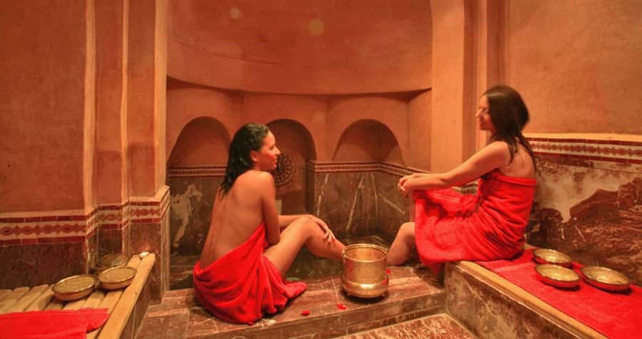 Agadir: Morrocan Spa with Hammam & Massage - Entering the spa: simple surroundings, warm welcome
