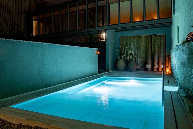 AIRE The Ancient Thermal Baths & 45 min Relaxing Massage - Who will enjoy this most?