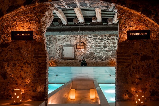 AIRE The Ancient Thermal Baths & 45 min Relaxing Massage - Starting with the thermal water circuit