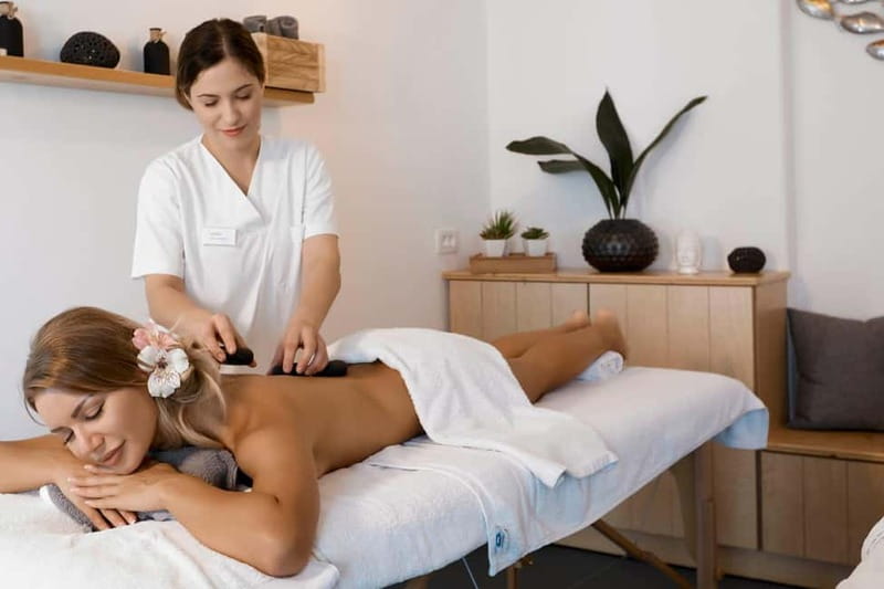 Akrotiri: Aromatherapy Couples Massage - What the price includes, and what it does not