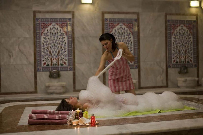Alanya: Turkish Bath with Pouch, Foam, and Oil Massages - Oil massage for the final reset