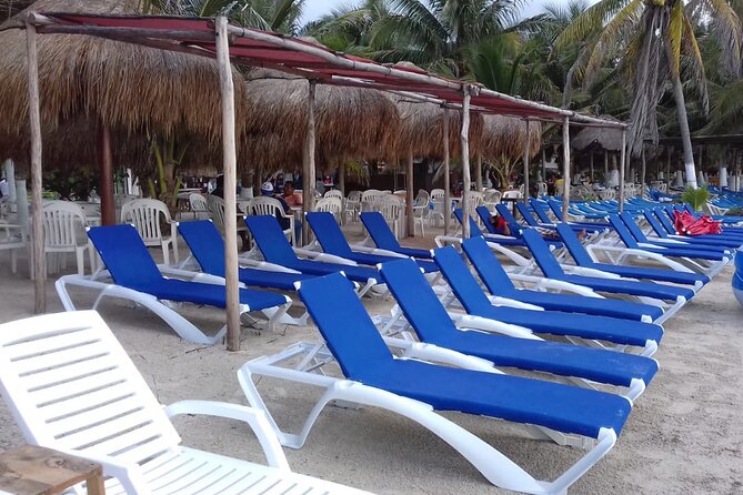 All-inclusive beach day in LOS ARRECIFES REST. / open bar - massage and lunch .. - Staff service can shape the whole day