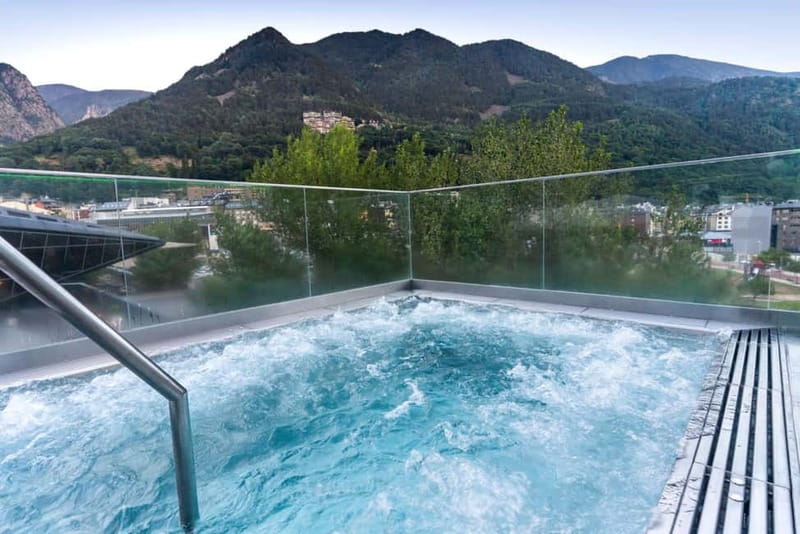 Andorra: Caldea Spa Entrance Ticket - What to bring and what Caldea supplies