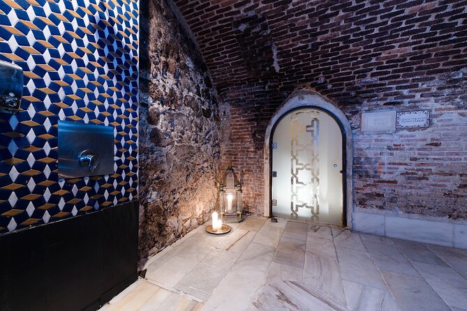 Arabian Baths and 15 min massage at Madrid's Hammam Al Ándalus - Steam, mint tea, and a slower pace