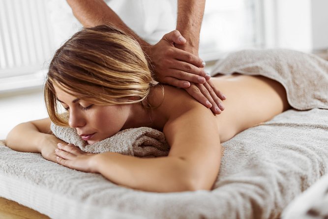Aroma Massage - Enjoy a complete Spa experience from the comfort of your room - Key points to know before booking