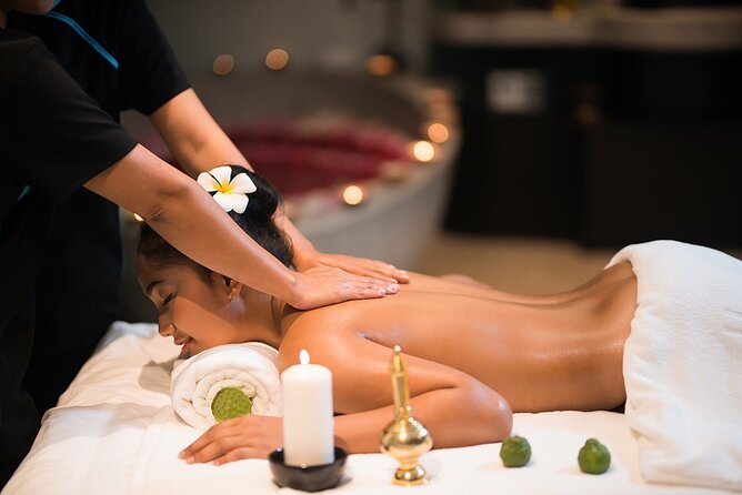 Aroma Therapy Massage, Relaxation therapeutic aromatherapy oil massages. - What the one-hour massage feels designed to do