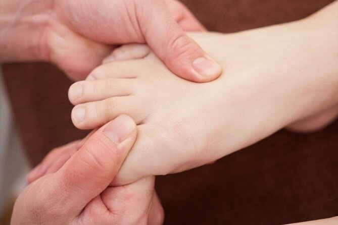 Authentic Japanese Massage Experience - Meeting at Yotsuya Station in Shinjuku