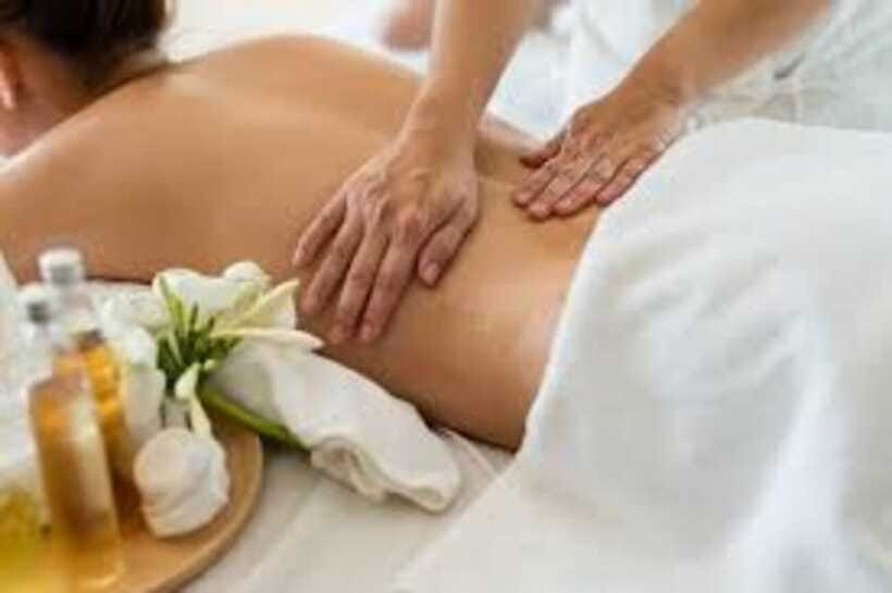 Bali: Half Day City Tour with Relaxing Aromatherapy Massage - Shopping and free time add flexibility