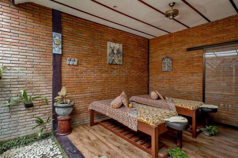 Bali: Ubud Spa Balinese Massage Scrub Flowerbath 2 hour - What to bring and how to prepare