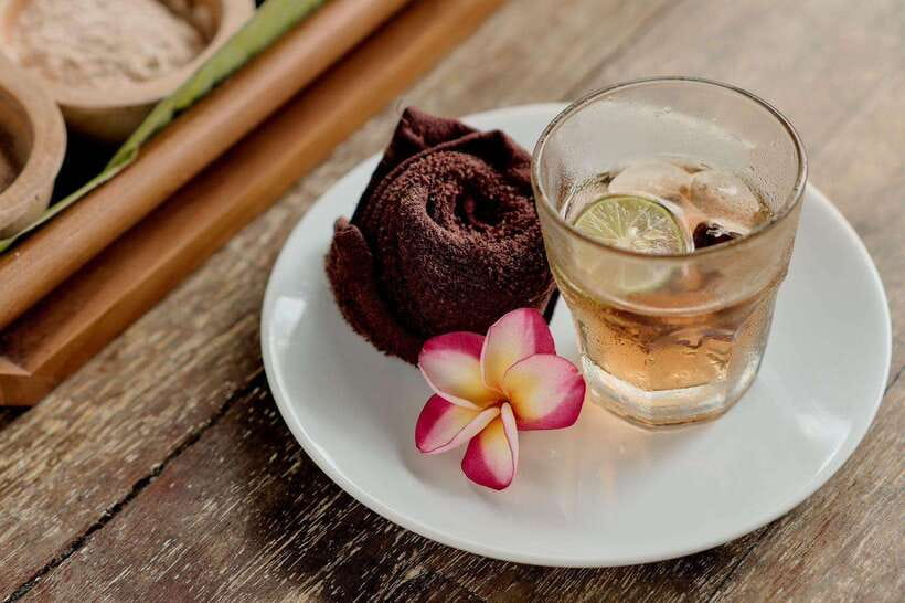 Bali: Ubud Spa Balinese Massage Scrub Flowerbath 2 hour - Optional Ubud pickup, with one important condition