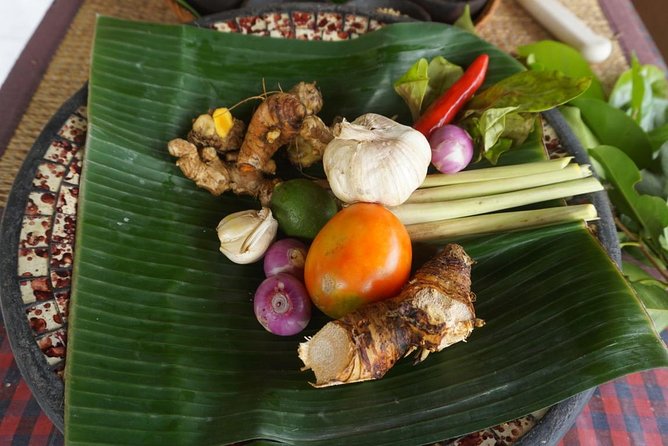 Balinese Traditional Food Cooking Class with Ubud Monkey Forest and SPA - Why this Ubud day works so well