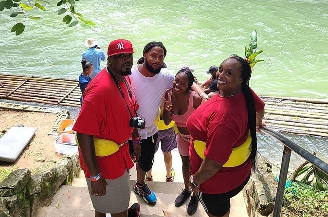 Bamboo Rafting Tour with Limestone Foot Massage in Montego Bay - How private participation changes the day