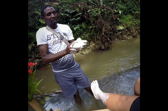 Bamboo River rafting with Limestone massage - Who will enjoy this most