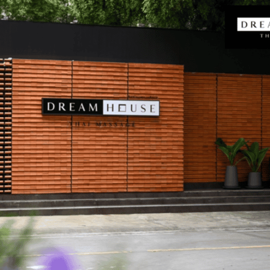 Bangkok: Dream House Thai Massage Langsuan Branch E-Voucher - Finding Dream House in Soi Langsuan