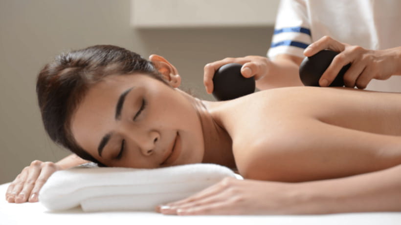 Bangkok: Let's Relax Spa Central World E-Voucher - The treatment room and first impressions