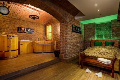 Beer bath Spa for 2 people/ 1 tub – 1,5 hour Activity in Prague