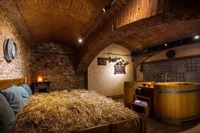 Beer bath Spa for 2 people/ 1 tub - 1,5 hour Activity in Prague - Who will enjoy this most?