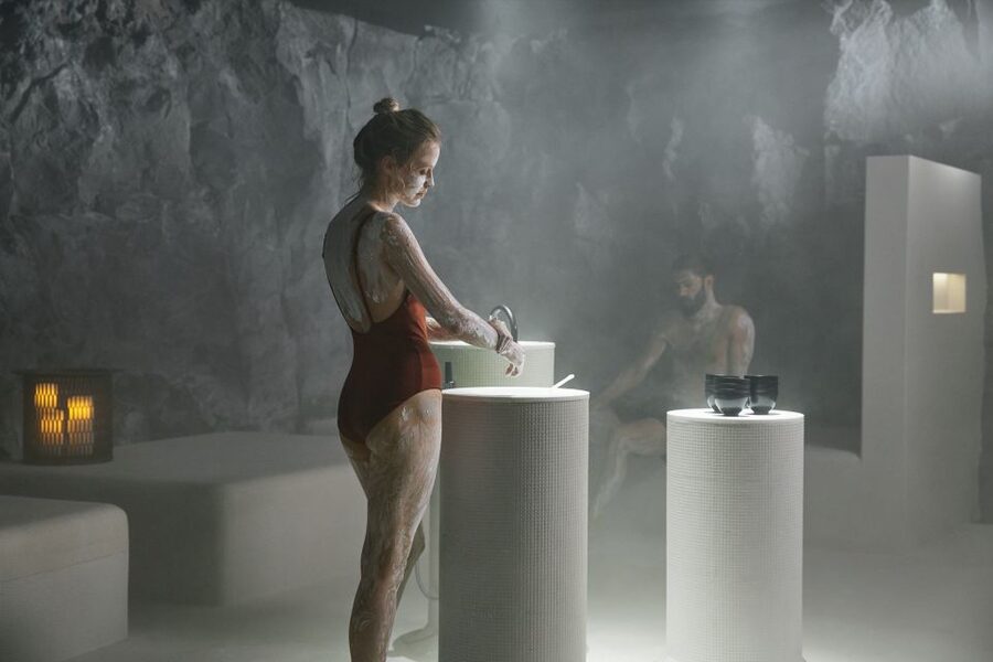 Blue Lagoon: Retreat Spa Experience & Private Changing Suite - Eating at the Spa Restaurant
