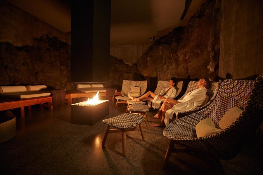 Blue Lagoon: Retreat Spa Experience & Private Changing Suite - Check-in, briefing, and the private changing suite