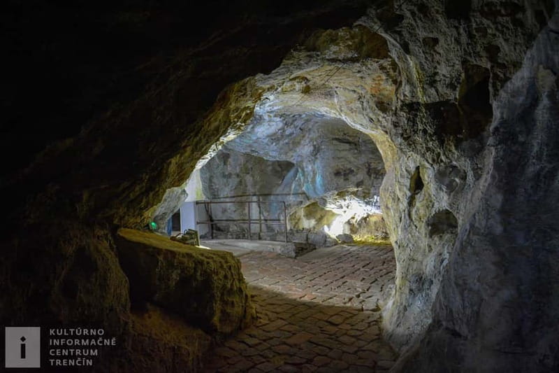 Bratislava/Slovakia: Trencin Castle, Piestany Spa, Monastery - Should you add Trnava?