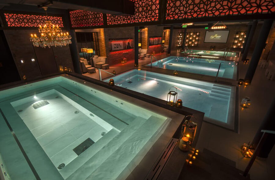 Budapest: Couple Holistic Swedish Massage with Jacuzzi Time - The 20-minute private bath and jacuzzi