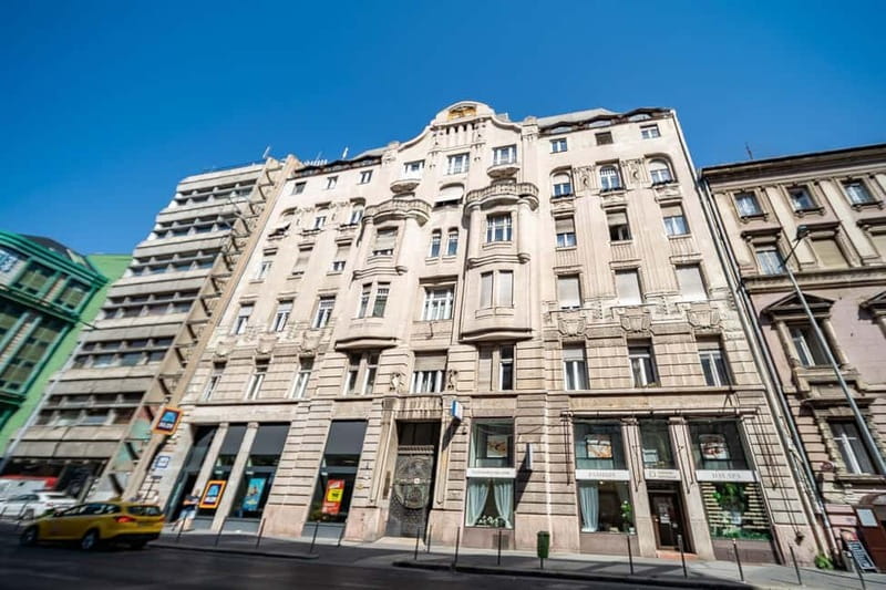 Budapest, Day Spa: Sauna, Massage and Relaxation Room - Starting with heat, fruit, and a body scrub