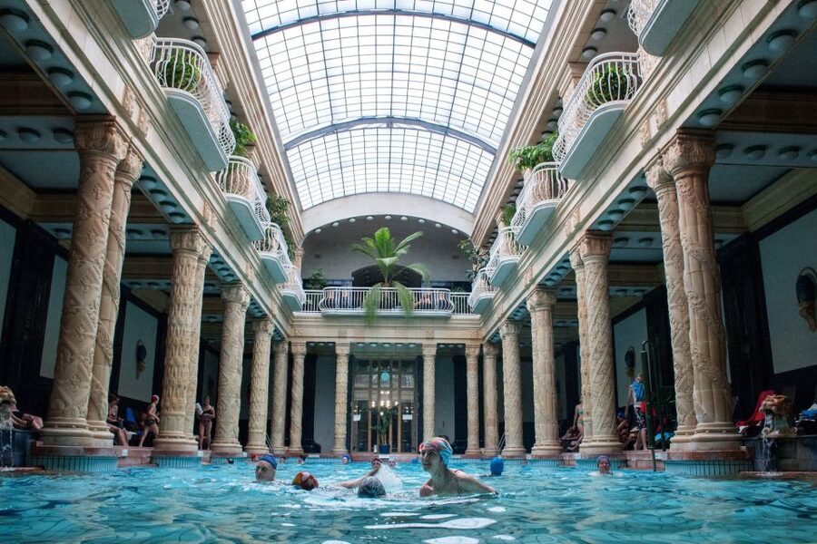 Budapest: Full-Day Gellért Spa Ticket - Why Gellért Spa feels different from an ordinary pool