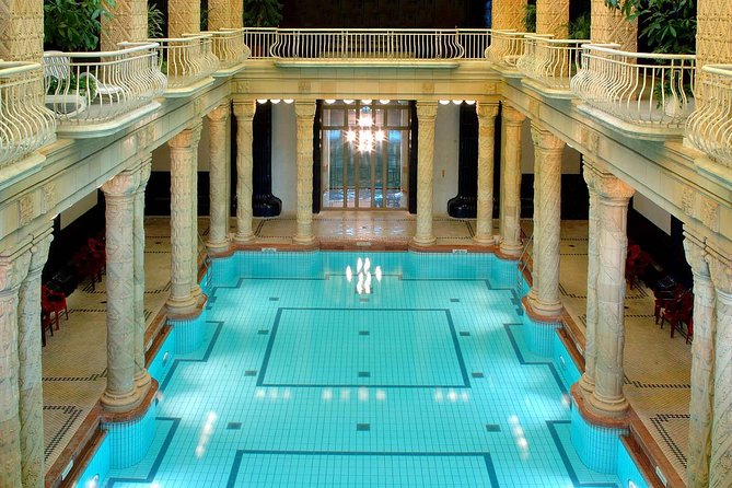 Budapest Gellert Thermal Spa Full Day Ticket with Cabin or Locker - Getting inside with a mobile ticket