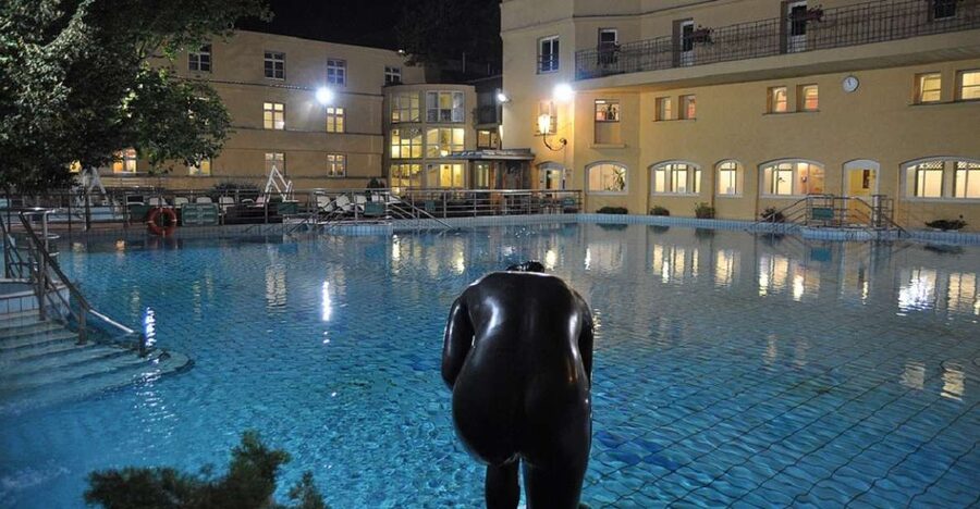 Budapest: Lukács Thermal Bath Full-Day Spa Ticket - The Main Concern: Cleanliness and Visitor Comfort
