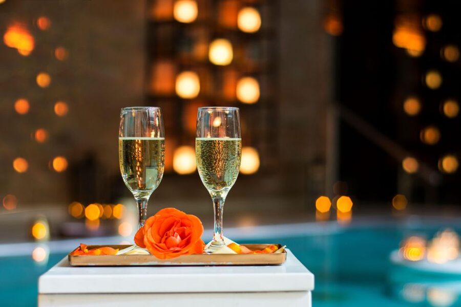 Budapest: Mandala Day Spa & Luxury Pool Experience - Four pools, four different ways to slow down