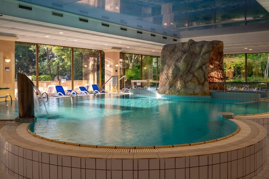 Budapest: Margaret Island Day Spa Entry Ticket - What the day looks like from arrival to departure