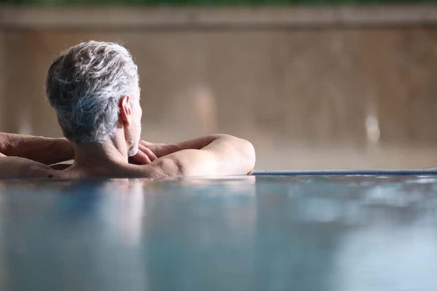 Budapest: Margaret Island Spa Day with Swedish Massage - Clean facilities, varied heat rooms, and one practical warning