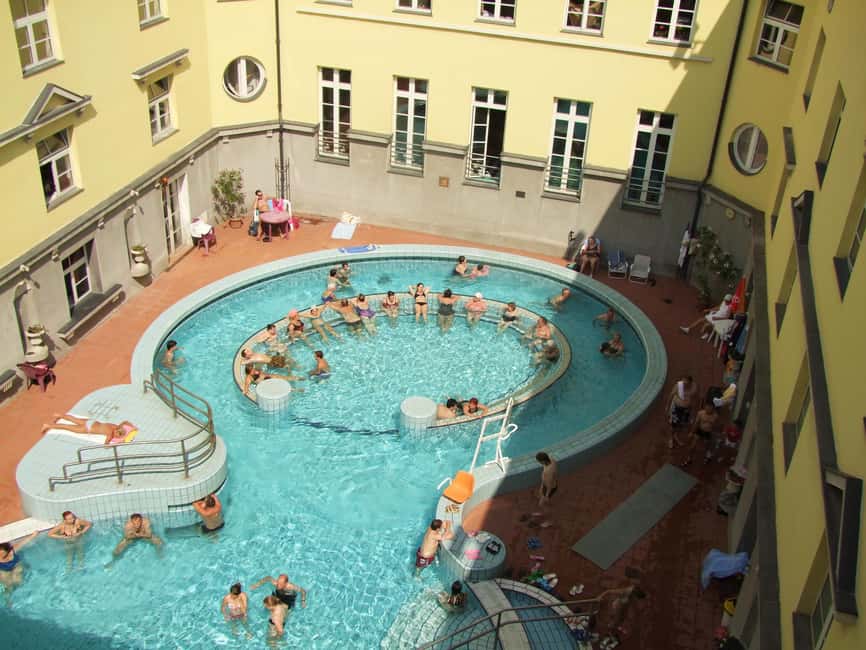 Budapest Super Saver: Spa, Basilica Tour, and Danube Cruise - Key points to know before booking