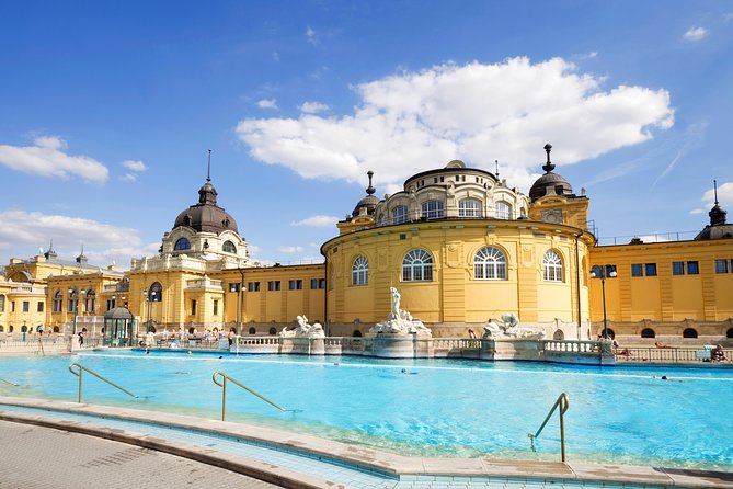 Budapest Széchenyi Spa with Danube Cruise and Optional Dinner - Finding your way from the spa to the Danube