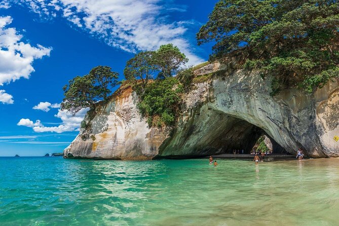 Cathedral Cove with the Lost Spring Hidden Spa - Practical planning for a smoother day