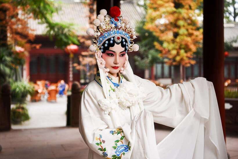 Chengdu: Sichuan Opera Show & Covered Bowl Tea & Massage - A practical look at the 80-minute program