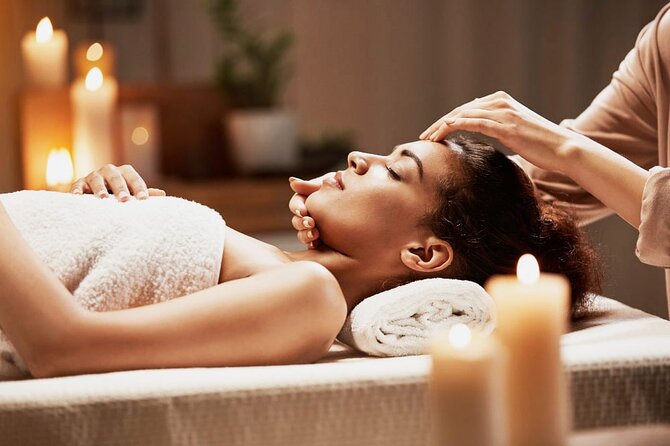 Cleopatra Deluxe Spa Treatment VIP With Massage Sauna Jacuzzi - Foam wash and the Cleopatra theme