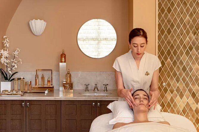Cleopatra Deluxe Spa Treatment VIP With Massage Sauna Jacuzzi - The 45-minute massage and relaxation break