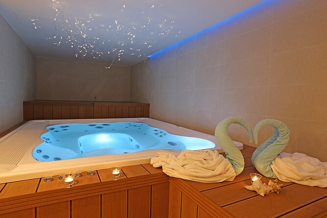 Cleopatra Deluxe Spa Treatment VIP With Massage Sauna Jacuzzi - What the price really includes