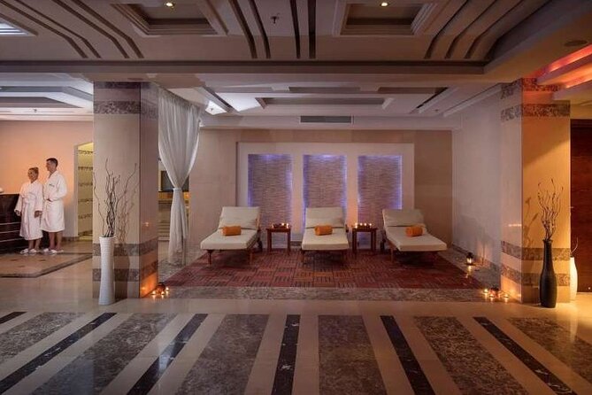 Cleopatra Treatment With Full Body Massage, Jacuzzi & Sauna - Starting with the hammam heat