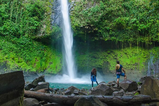 Combo Arenal : Suspension Bridges + Hot Springs + Fortune Falls - Arenal in one very full day from San Jose