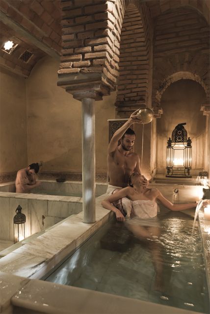 Córdoba: Hammam Al Ándalus Entry Ticket w/Optional Massage - The Architecture Is More Than Decoration
