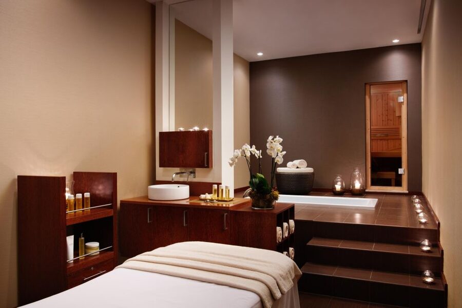 Corinthia Signature Massage at The Spa - The final 30 minutes in the water therapy area