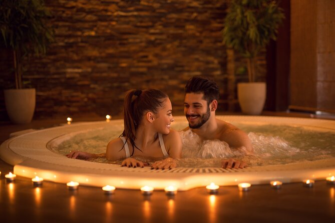 Couples massage with private jacuzzi, cup of cava and SPA entry at Eurotel - What the three-hour experience feels like